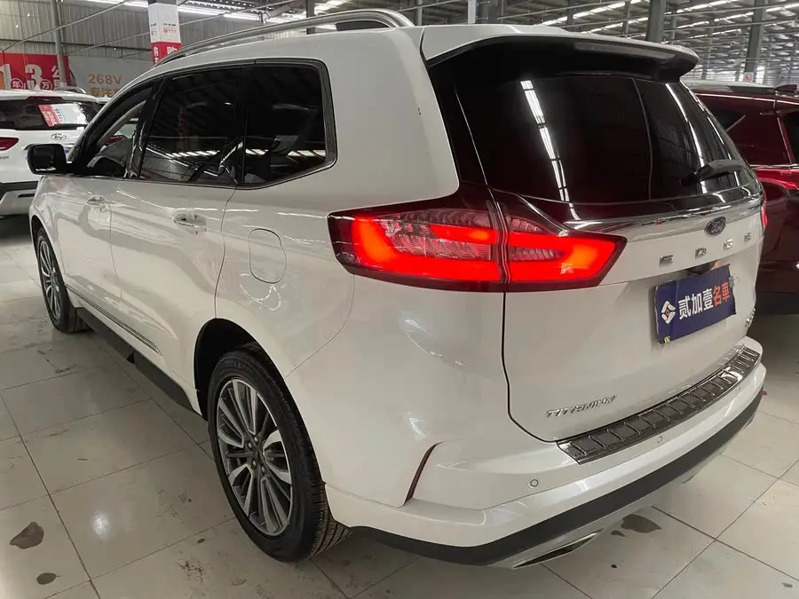 2021 Ford Edge PLUS EcoBoost 245 2WD High-end 7-seater