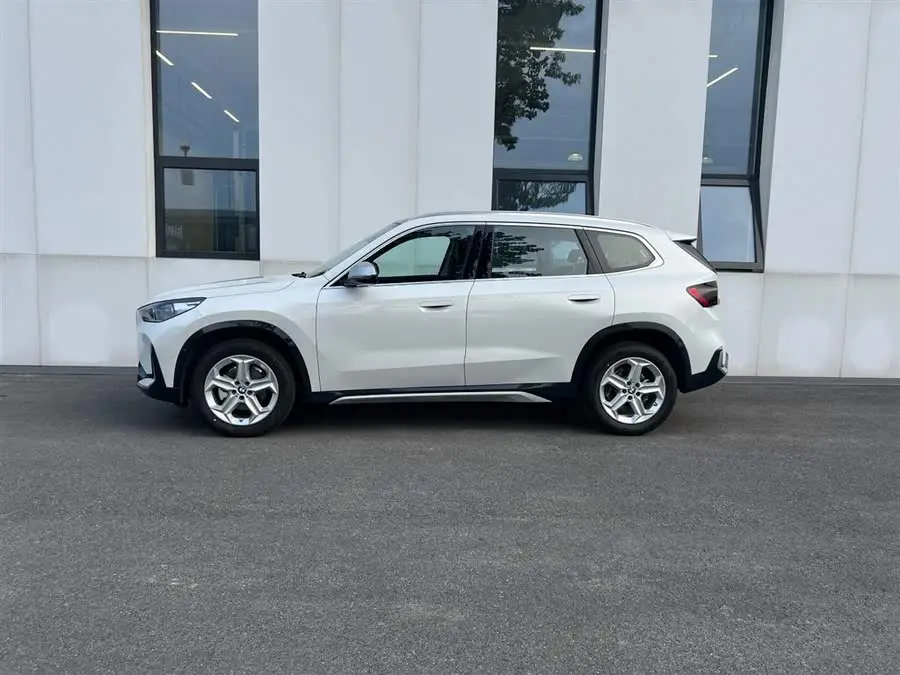 BMW X1 2024 sDrive20Li X Design Package