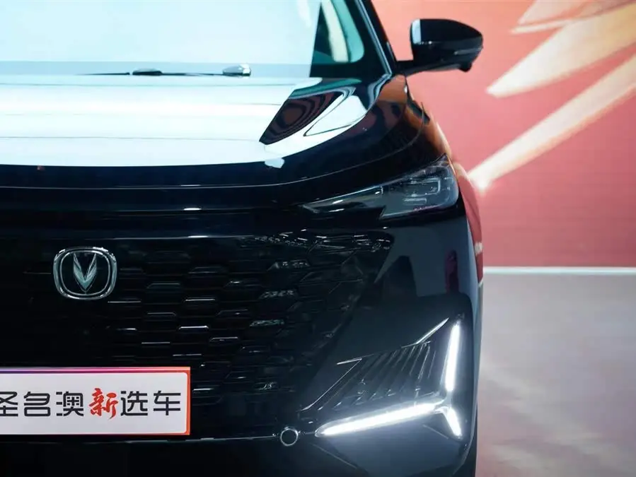 شانجان UNI-K 2021 2.0T المتميزة