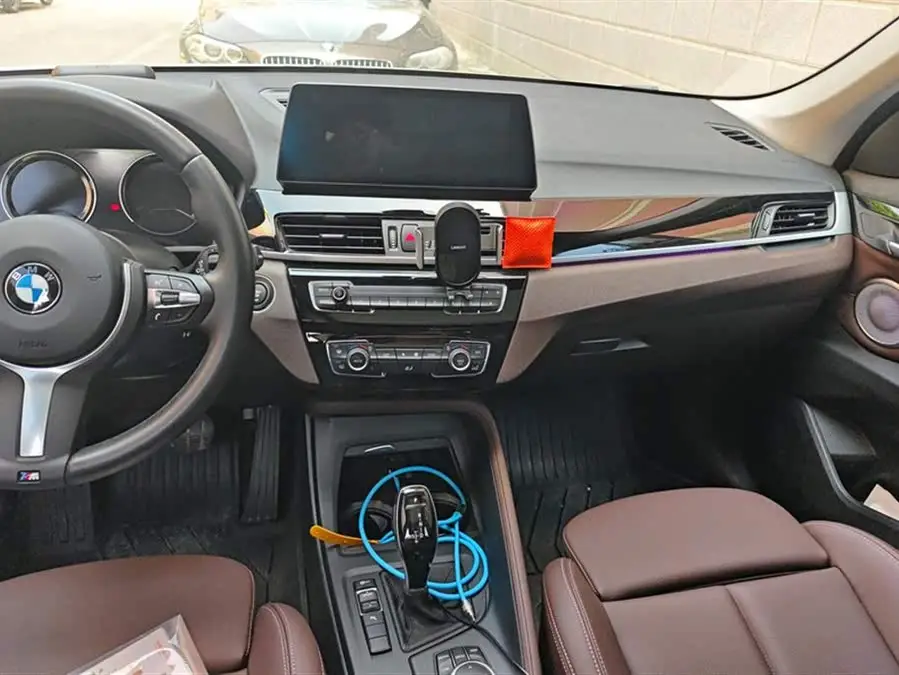 BMW X1 2022 sDrive25Li Leading Model