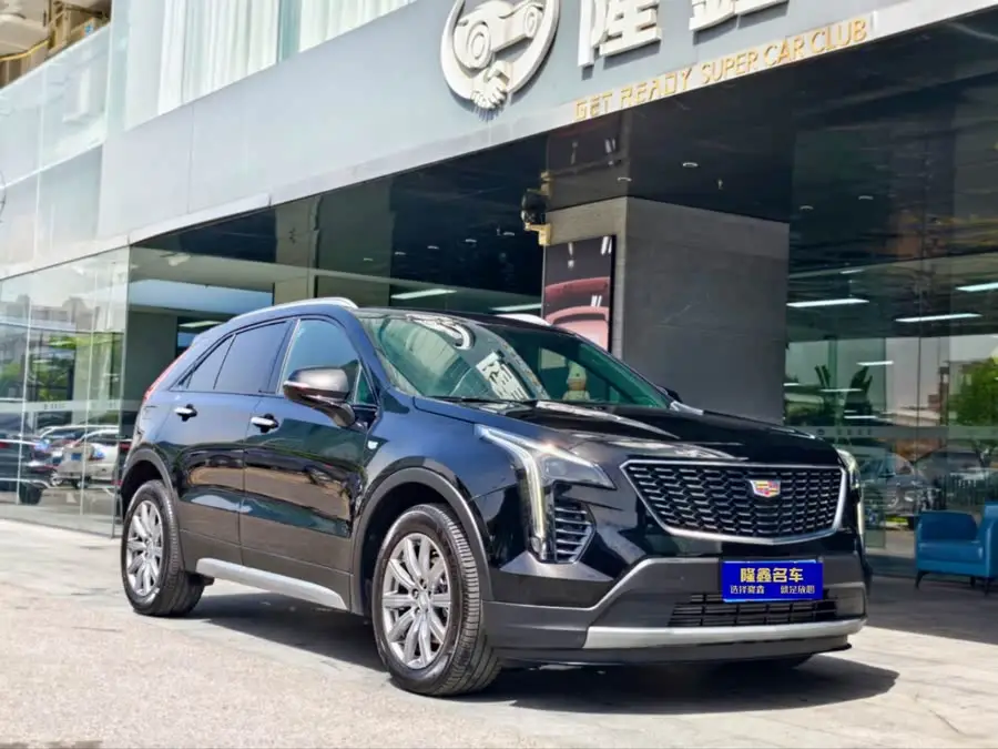 كاديلاك XT4 2022 28T دفع ثنائي فئة بريميوم