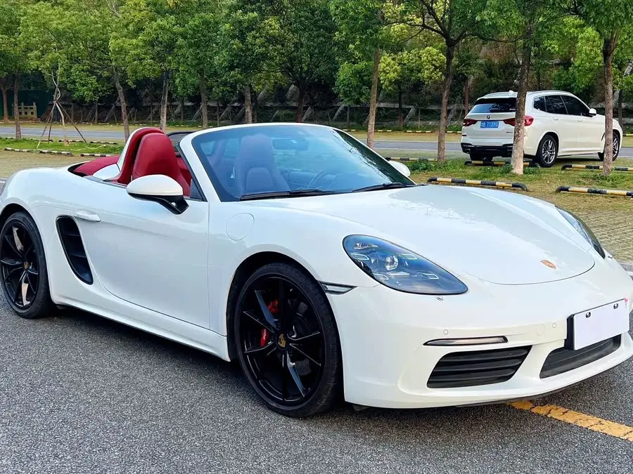 Porsche 718 2022 Boxster 2.0T