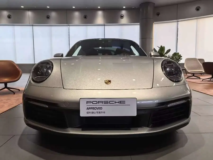 بورشه 911 2023 كاريرا 3.0T