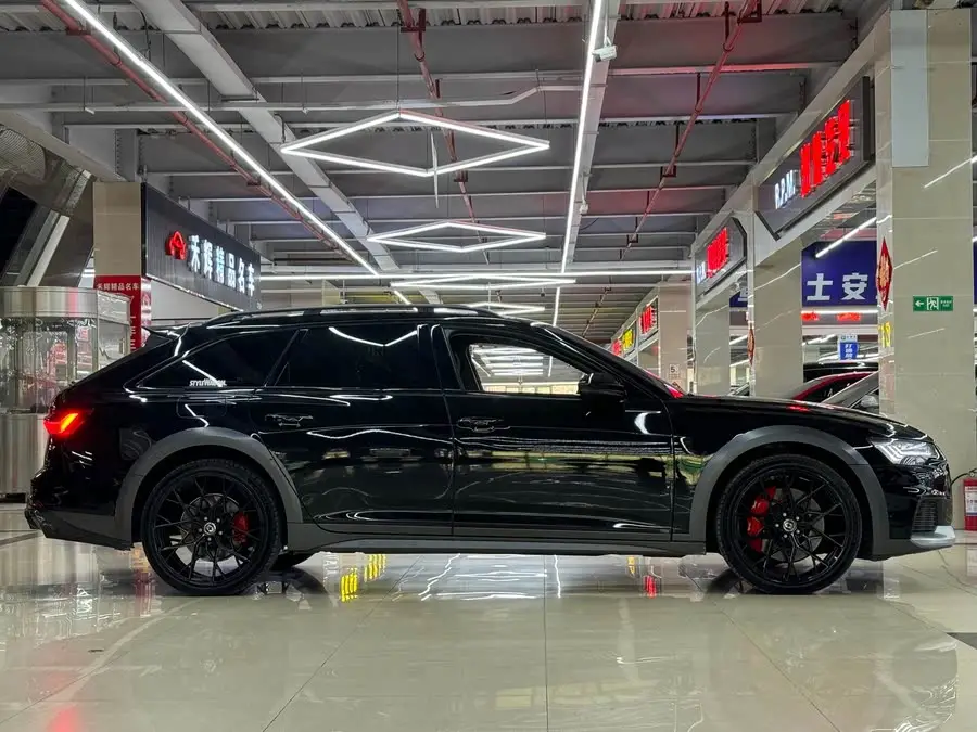 Audi A6 (Imported) 2022 allroad quattro Explorer 55 TFSI Premium Off-road Version