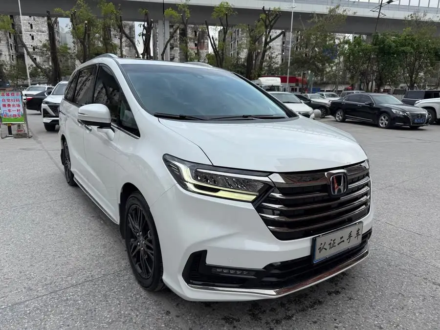 2022 هوندا أوديسي 2.0L e:HEV إصدار شارب إنجوي