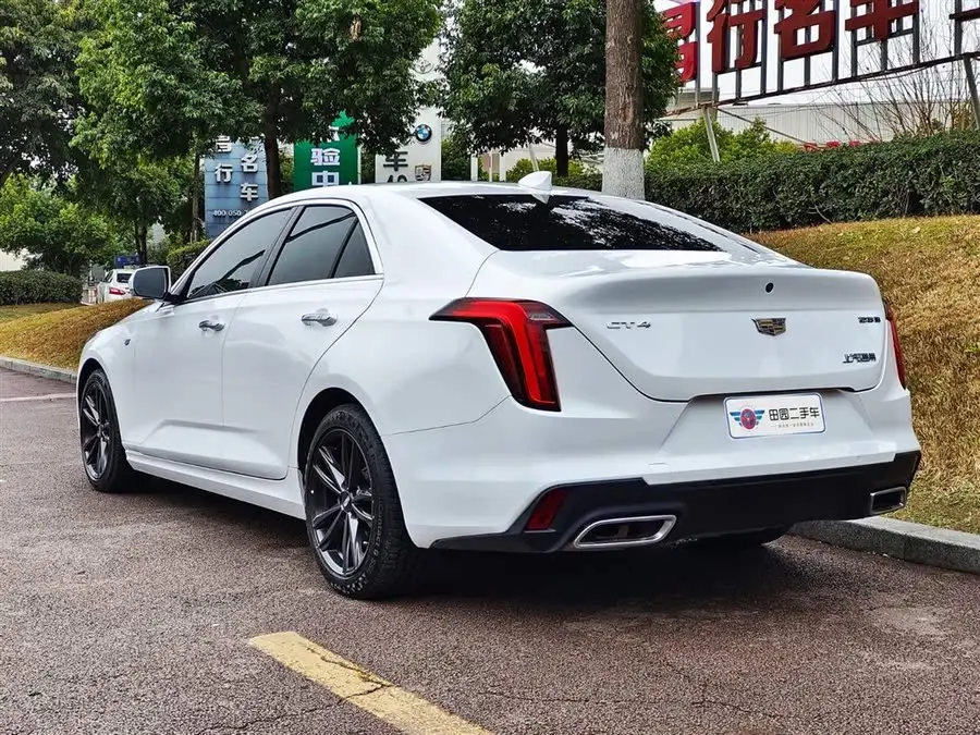 Cadillac CT4 2022 28T Luxury