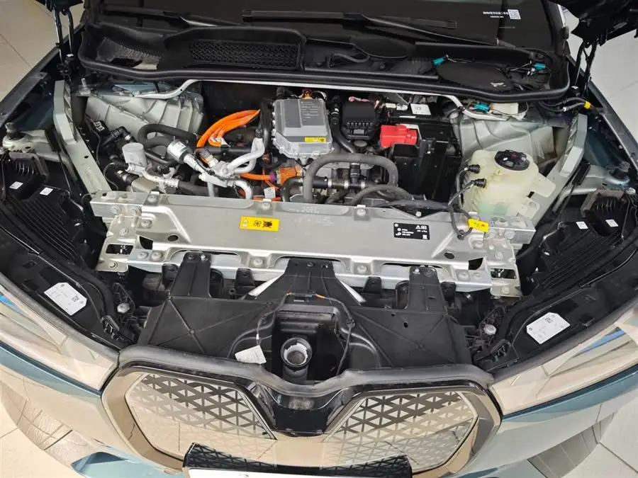 BMW iX 2022 xDrive40