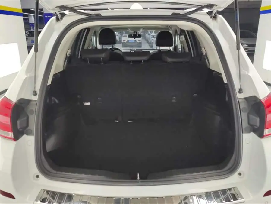 هافال H6 2021 نسخة رياضية 1.5T أوتوماتيكية النخبة الذكية مع شبكة سداسية