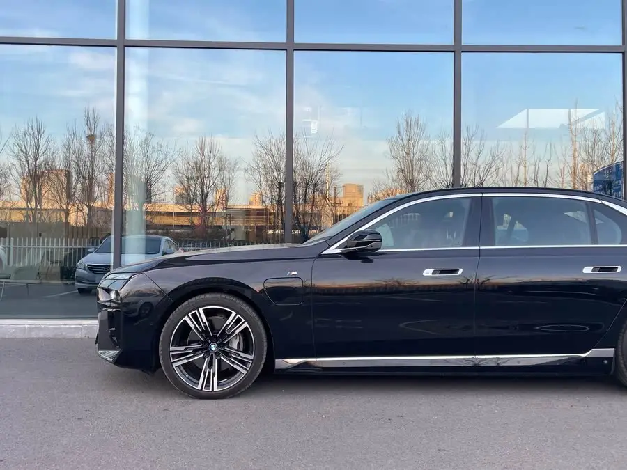 BMW i7 2023 eDrive50L Exclusive M Sport Package