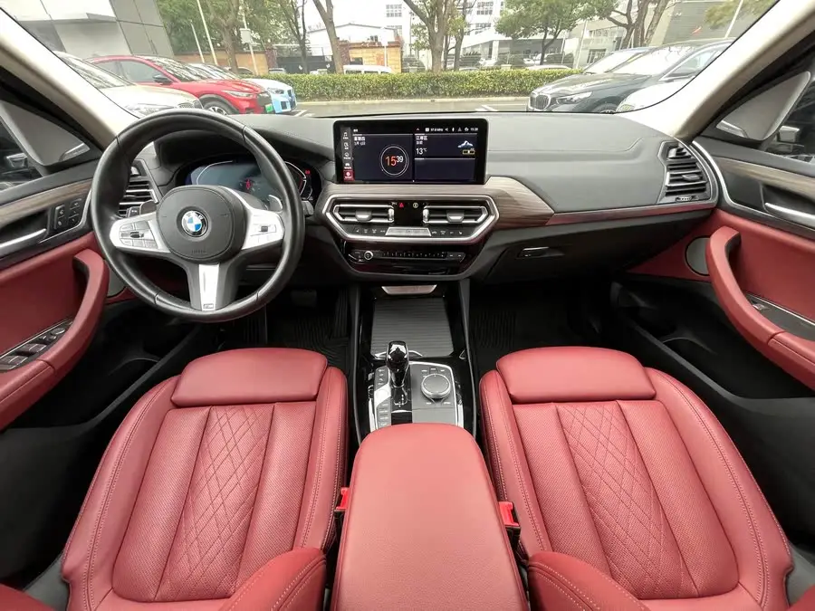 BMW X3 2023 xDrive30i Leading M Night Package