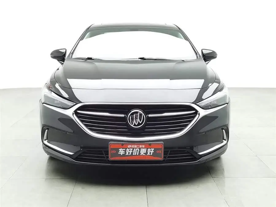 بيوك لاكروس 2021 552T الفاخرة