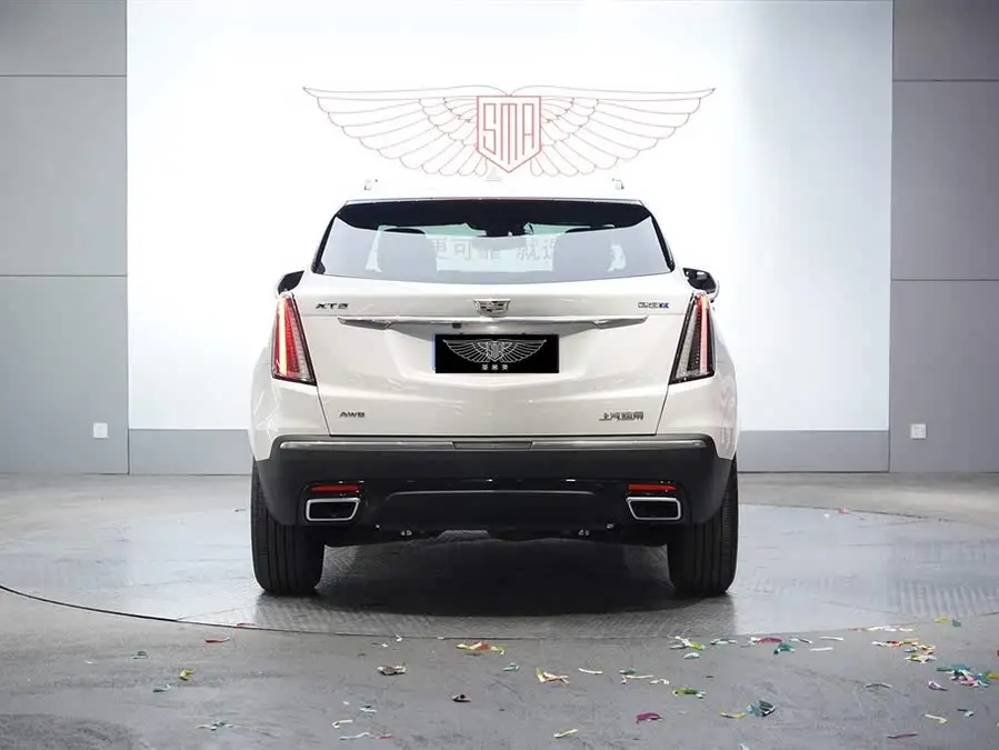 Cadillac XT5 2022 2.0T AWD Luxury (Hummingbird Edition)