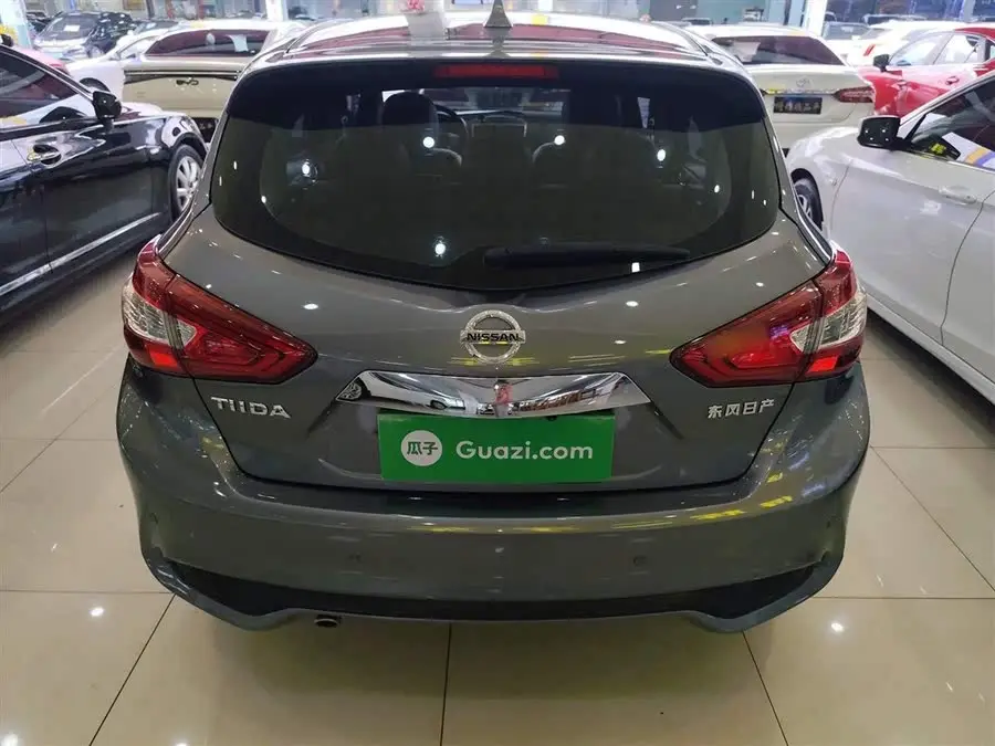 نيسان تييدا 2021 1.6L CVT النسخة الذكية