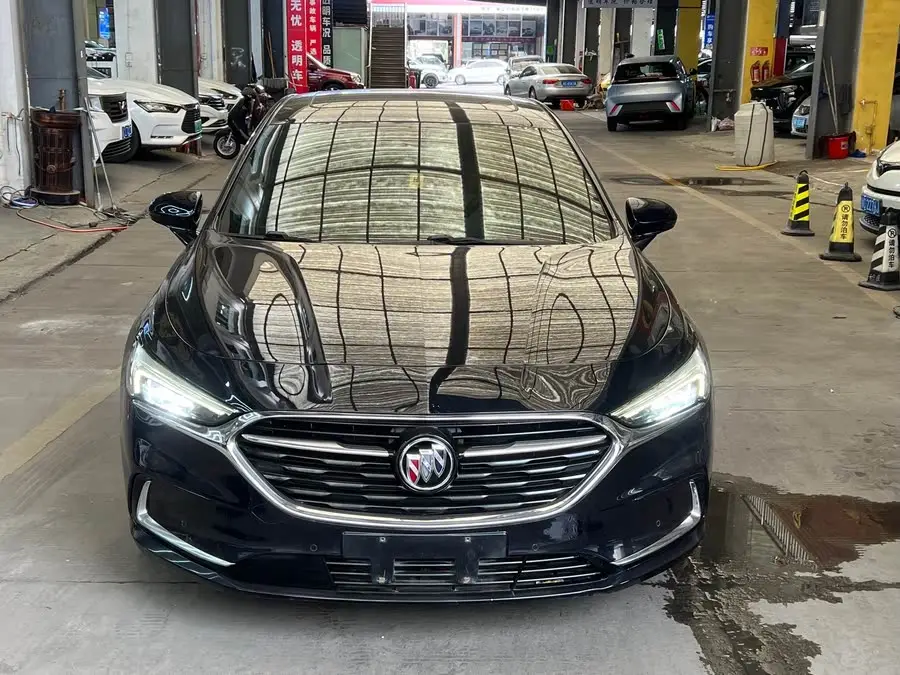 Buick LaCrosse 2021 652T Premium