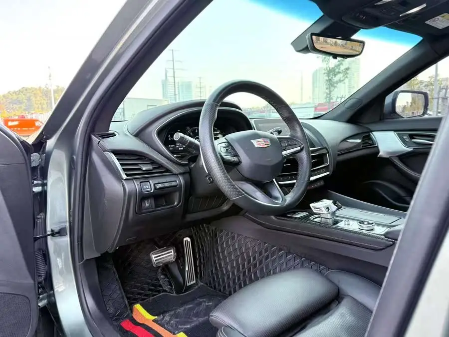 Cadillac CT5 2023 28T Platinum