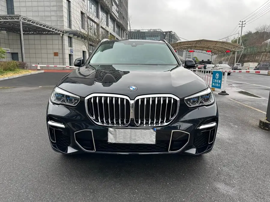 BMW X5 2022 Facelift xDrive 30Li Luxury M Sport Package