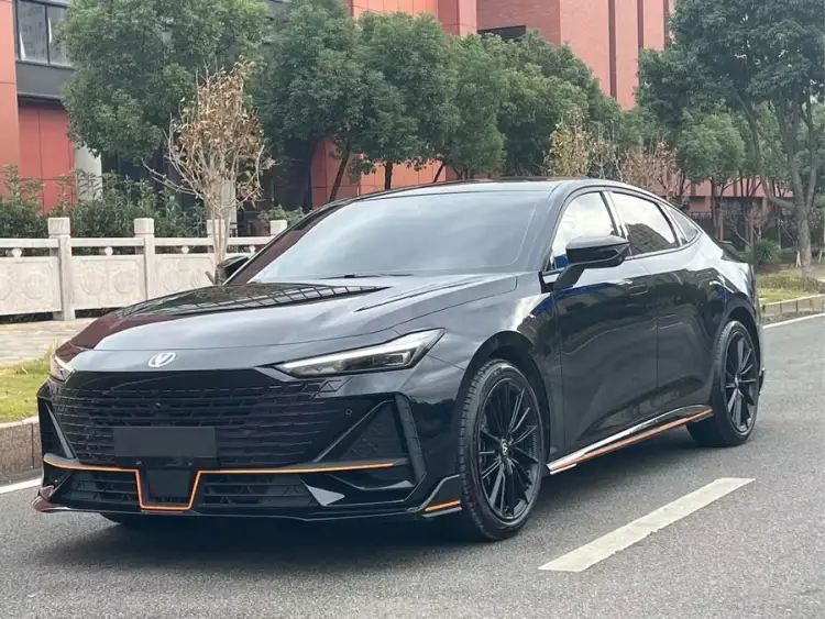 Changan UNI-V 2022 1.5T Sport Edition