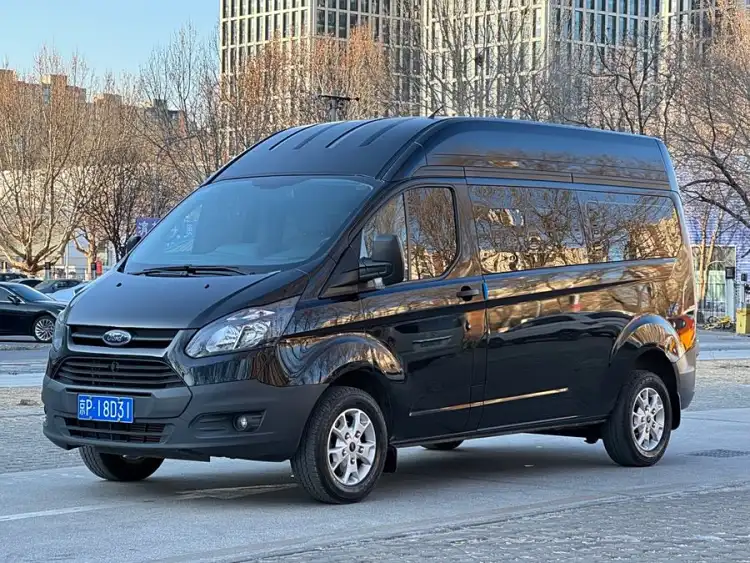 Ford Transit 2022 2.0T Automatic Gasoline Business Travel Luxury Version Medium Wheelbase Medium Roof 10-12 Seats National VI