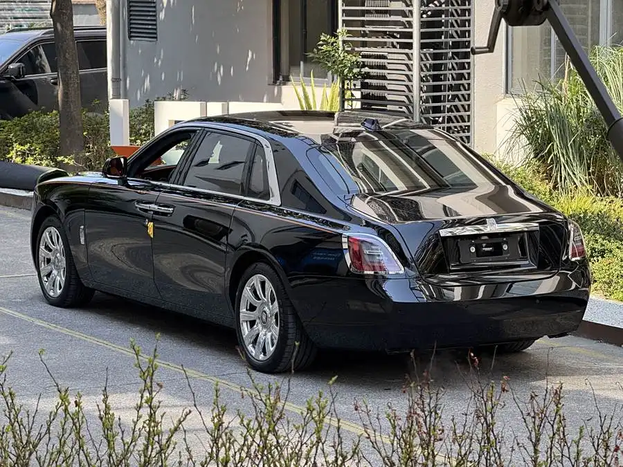 غوست 2021 نسخة طويلة قاعدة العجلات 6.7T