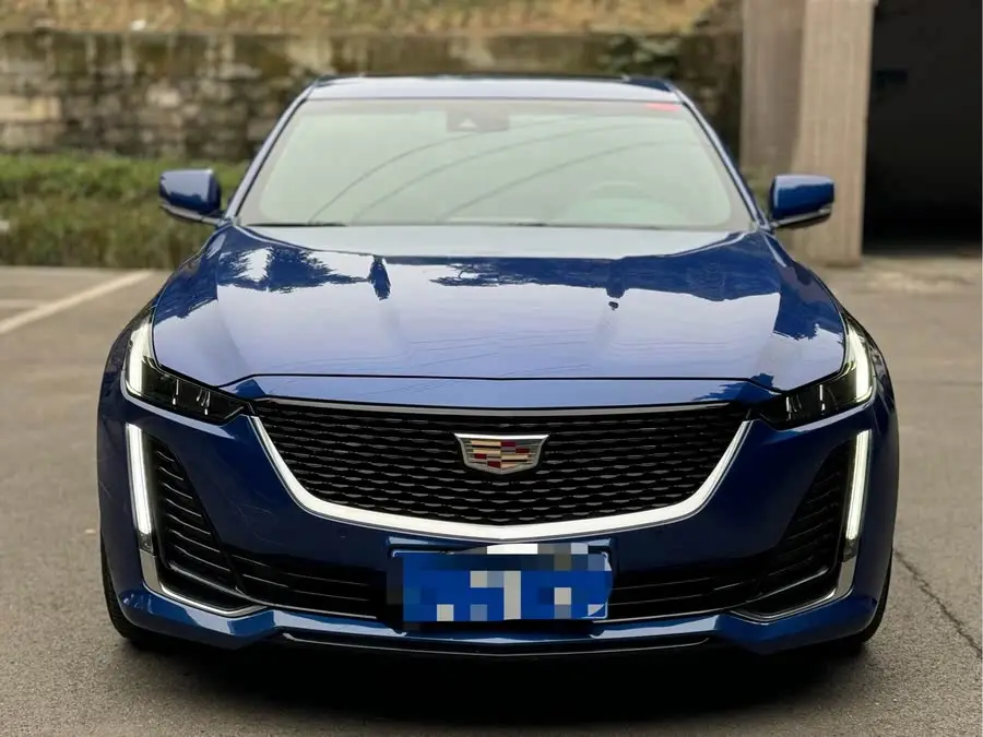 كاديلاك CT5 2021 28T فاخرة