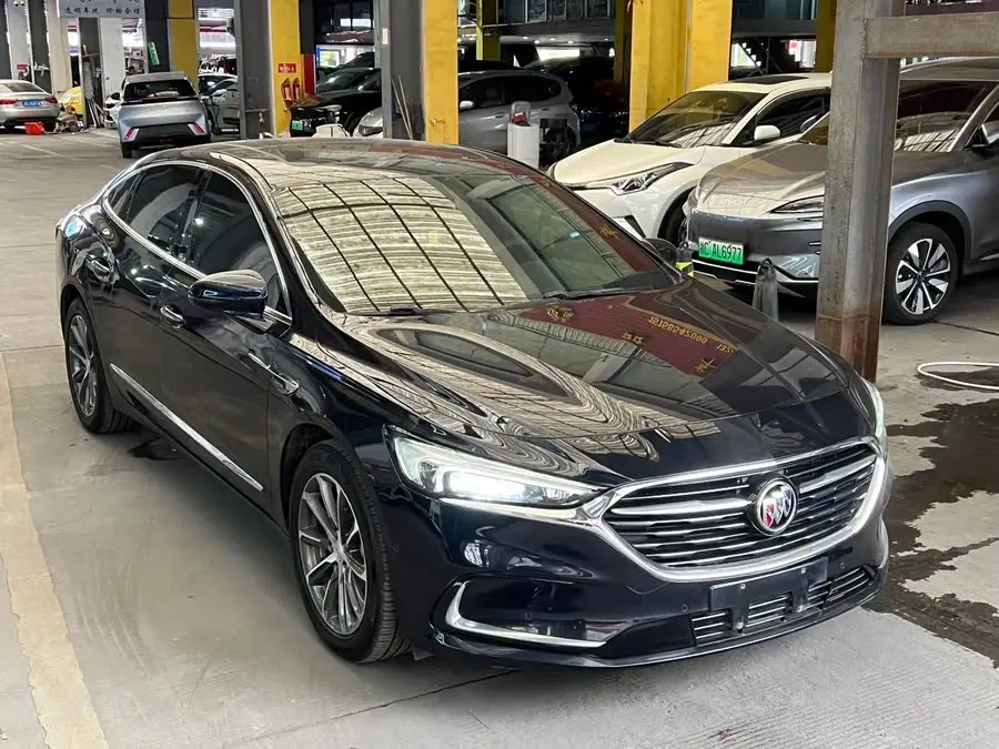 Buick LaCrosse 2021 652T Premium