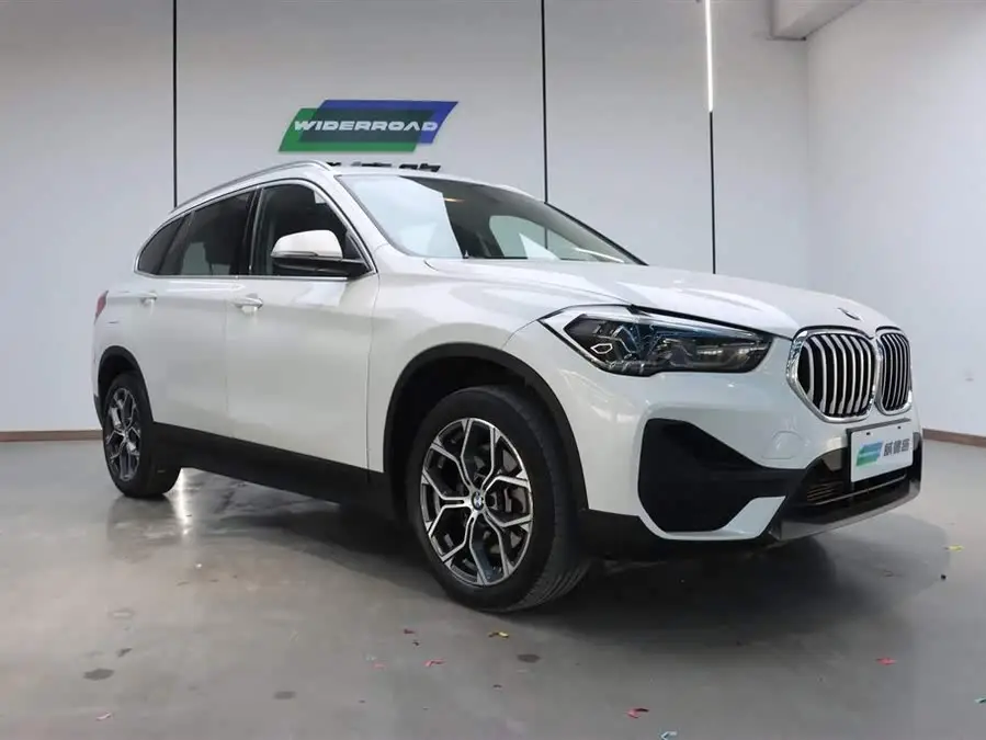 بي أم دبليو X1 2021 sDrive25Li إصدار رائد