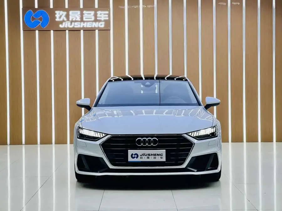 Audi A7 2023 40 TFSI Luxury