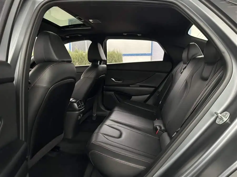 إيلانتر 2022 1.5 لتر CVT إصدار الذكرى العشرين