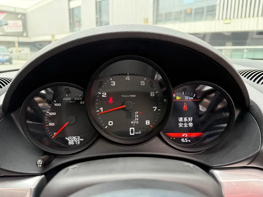 Porsche 718 2020 Model Boxster 2.0T