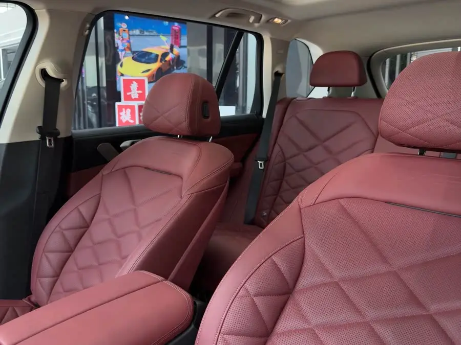 BMW X5 2023 xDrive 30Li Excellence M Sport Package