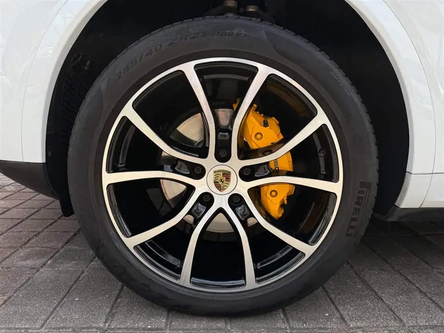 2023 Cayenne Cayenne 3.0T Platinum Edition