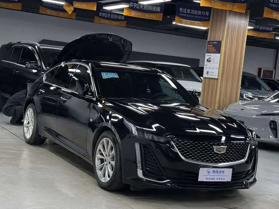 كاديلاك CT5 2021 28T الفاخرة