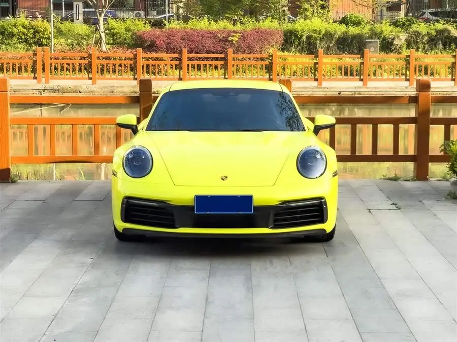 Porsche 911 2022 Carrera 3.0T