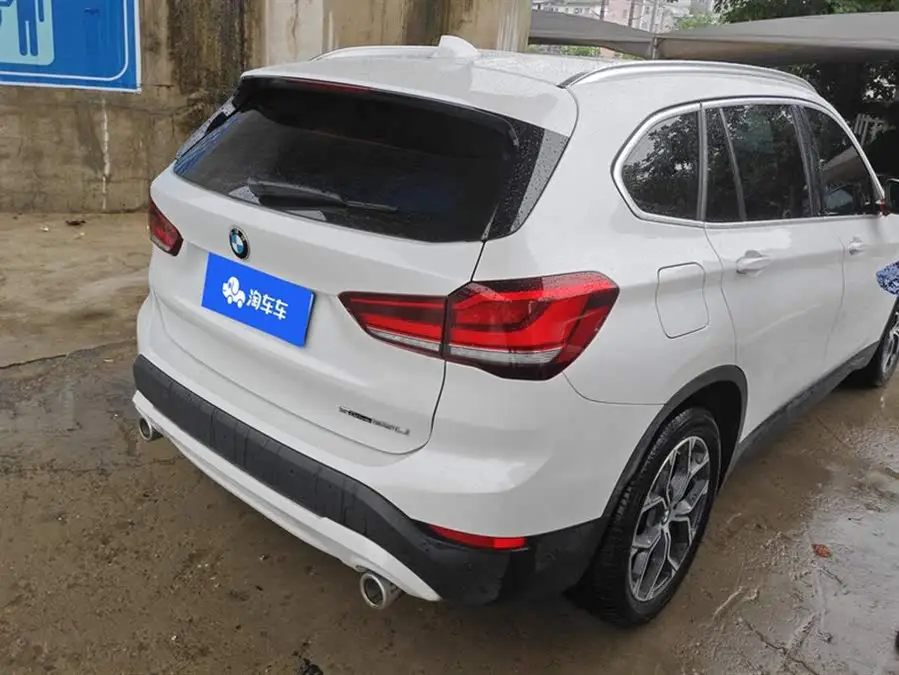 بي إم دبليو X1 2021 sDrive25Li الإصدار الرائد