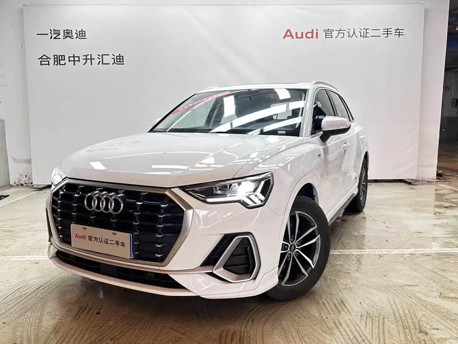 Audi Q3 2023 35 TFSI Progressiv Dynamic (1.4T)