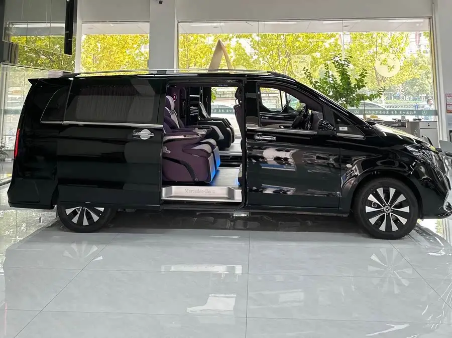 فيديو 2023 2.0T النسخة النخبة 7 مقاعد