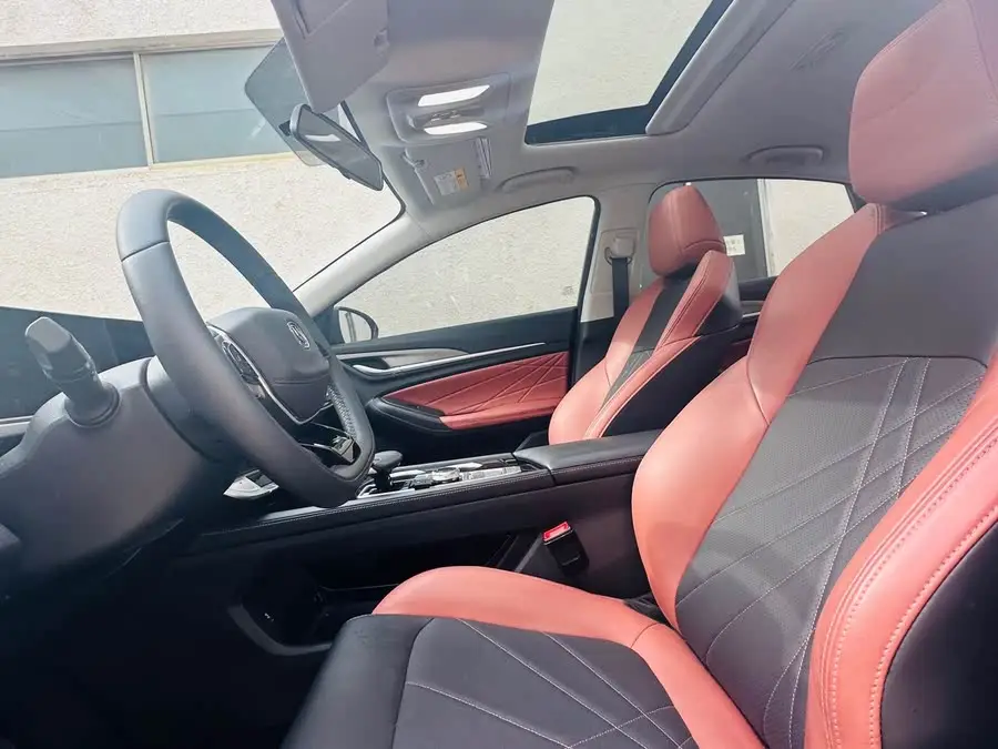 إيدونغ 2024 بلس بلوي ويل NE 1.4T GDI DCT إصدار الطاقة العالية