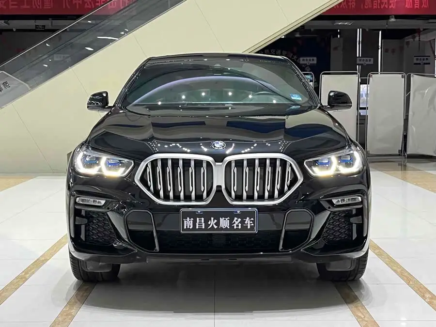 BMW X6 2021 xDrive40i M Sport Package