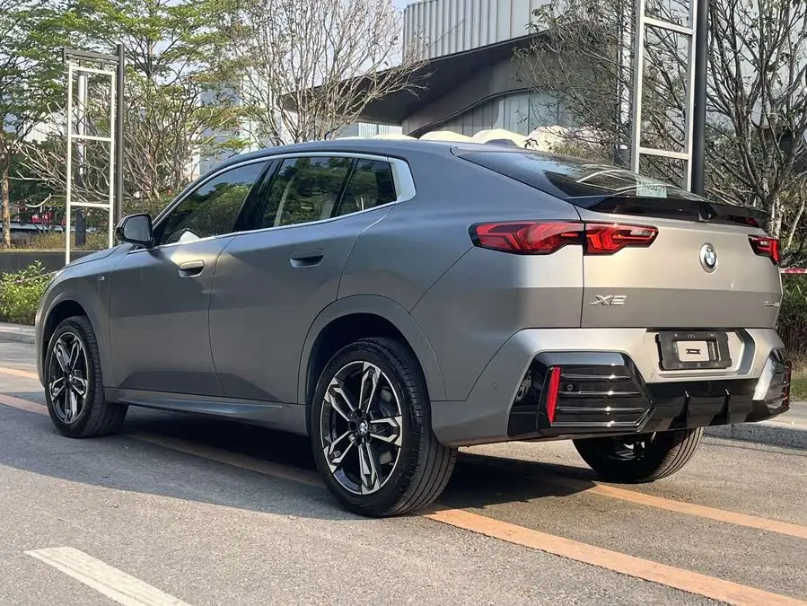 بي إم دبليو X2 (مستورد) 2024 sDrive25i مجموعة M الرياضية