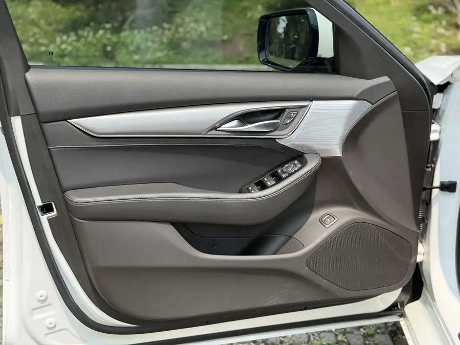 Cadillac CT5 2022 28T Luxury