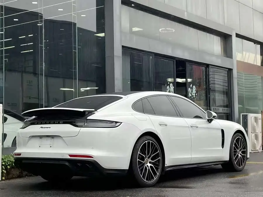 2023 Panamera 2.9T Platinum Edition