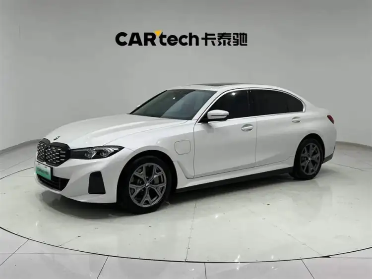 BMW i3 2024 eDrive 35 L