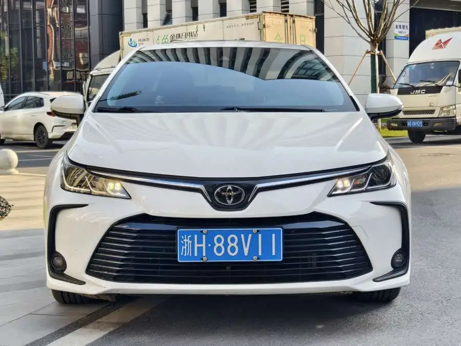 كورولا 2019 1.2T S-CVT GL-i الفاخرة