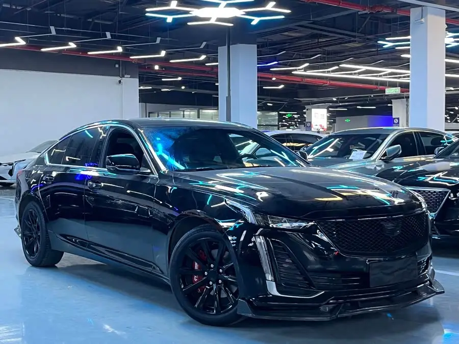 كاديلاك CT5 2021 28T الفاخرة