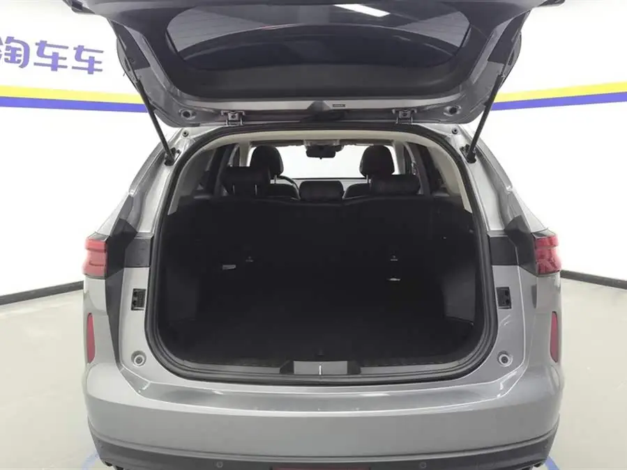 هافال H6 2021 الطراز الجيل الثالث 2.0T أوتوماتيكي دفع ثنائي ماكس