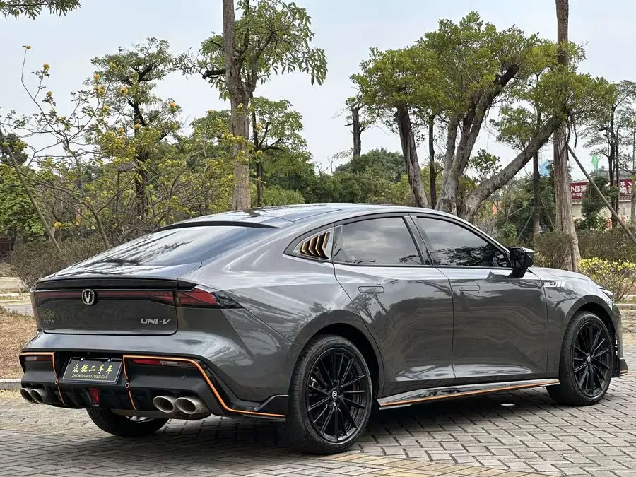 Changan UNI-V 2023 1.5T Sport Edition