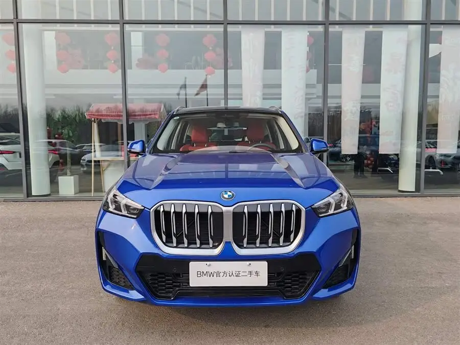 بي إم دبليو X1 2023 sDrive25Li حزمة الرياضة M