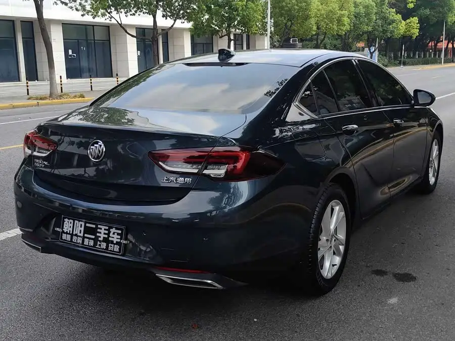 2021 بويك ريجال 552T النخبة