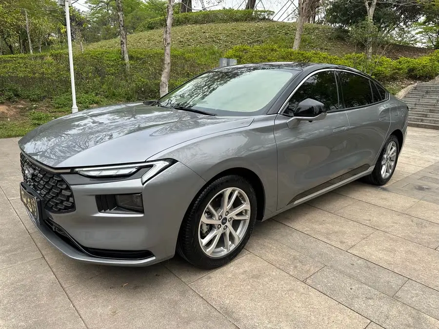 فورد مونديو 2022 طراز مُحسَّن إيكوبوست 245 فاخرة