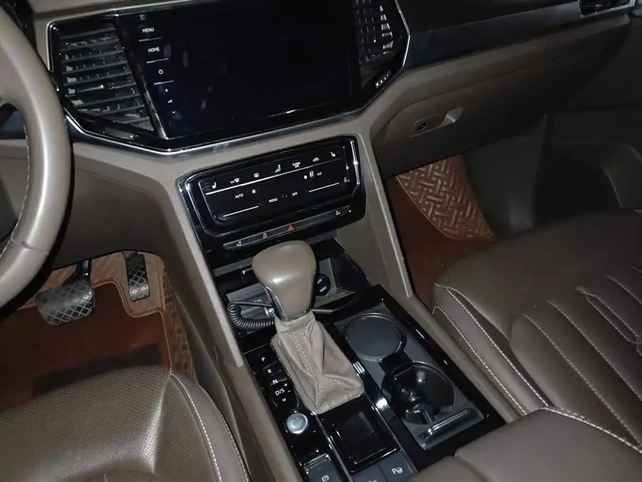 Volkswagen Viloran 2020 330TSI Business Edition